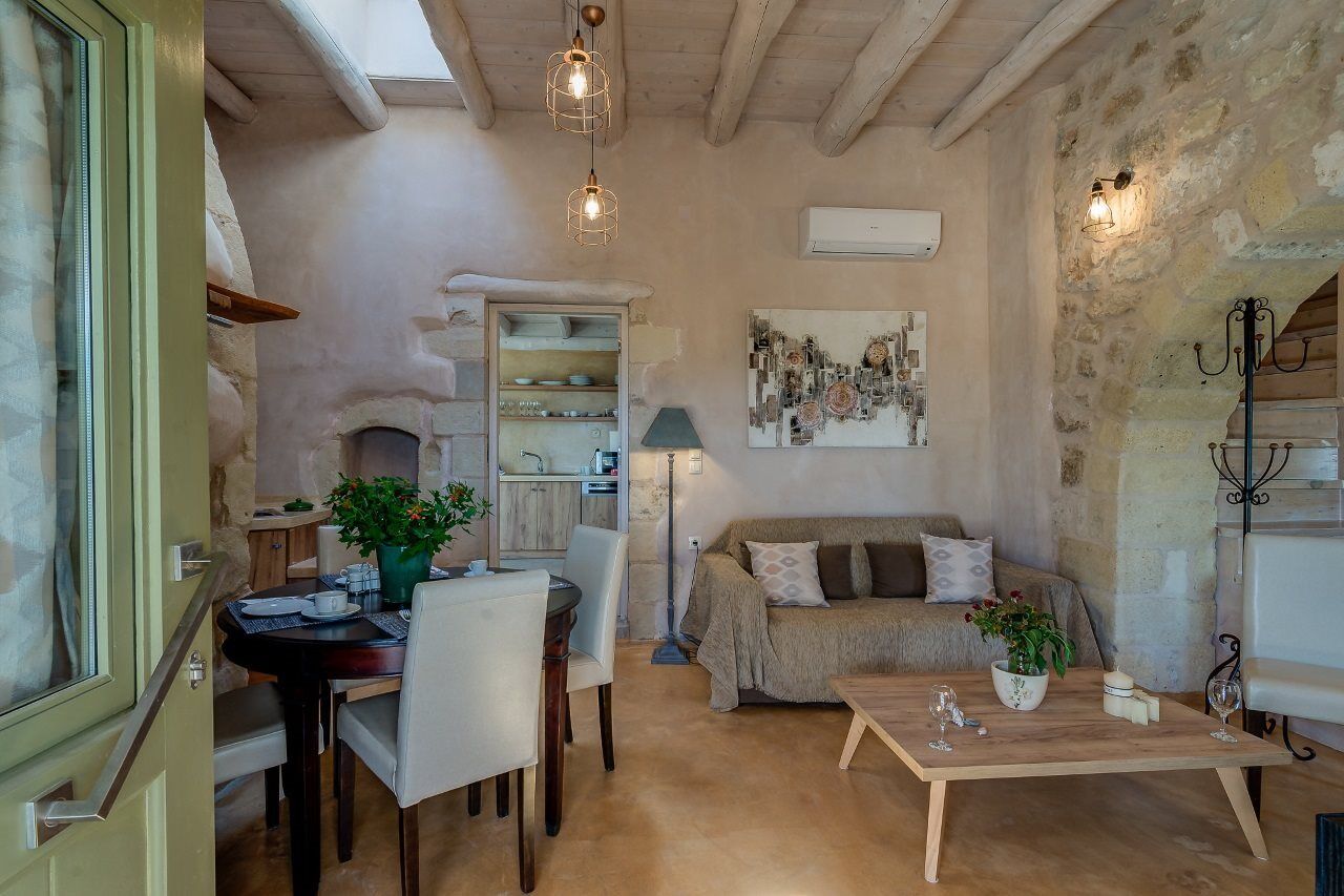 Traditional Stonebuilt Villa Leonanto, Only 5 Km From A Sandy Beach Kástellos Exteriér fotografie