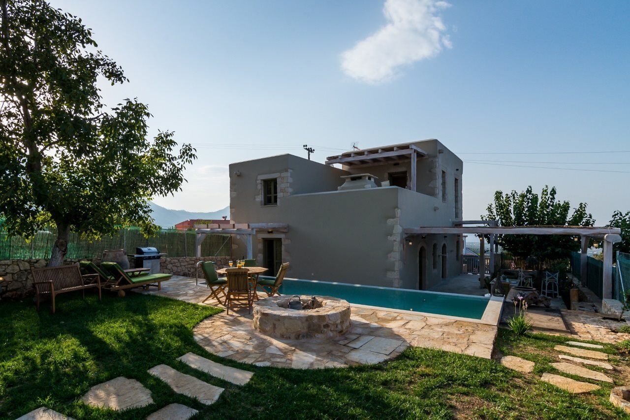 Traditional Stonebuilt Villa Leonanto, Only 5 Km From A Sandy Beach Kástellos Exteriér fotografie