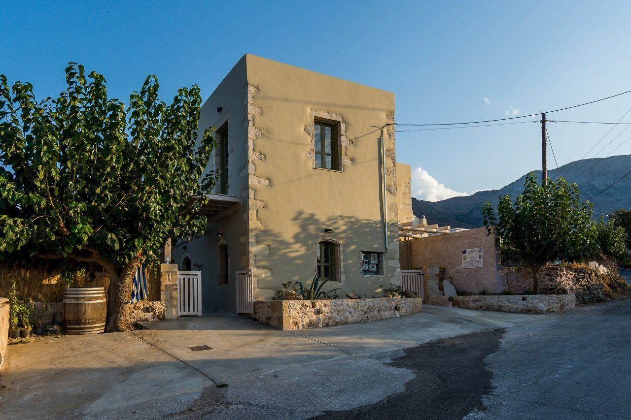 Traditional Stonebuilt Villa Leonanto, Only 5 Km From A Sandy Beach Kástellos Exteriér fotografie