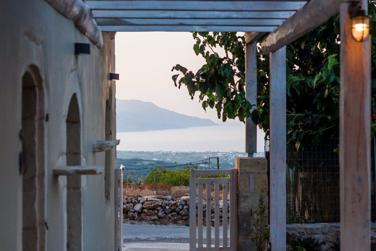 Traditional Stonebuilt Villa Leonanto, Only 5 Km From A Sandy Beach Kástellos Exteriér fotografie