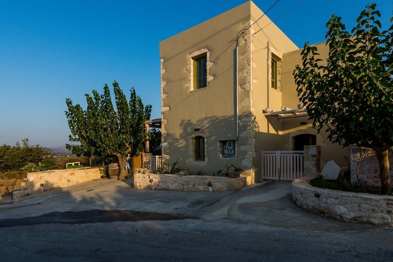 Traditional Stonebuilt Villa Leonanto, Only 5 Km From A Sandy Beach Kástellos Exteriér fotografie