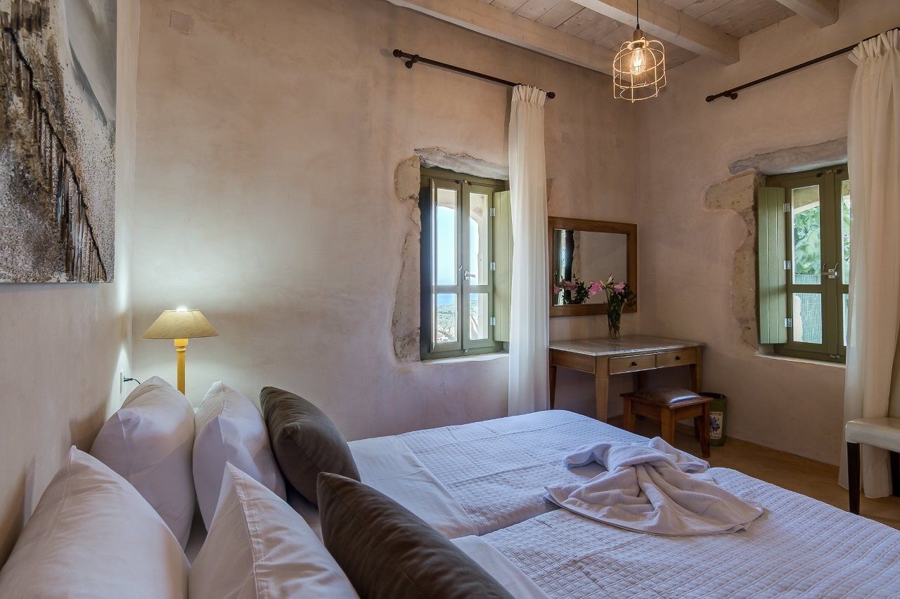 Traditional Stonebuilt Villa Leonanto, Only 5 Km From A Sandy Beach Kástellos Exteriér fotografie