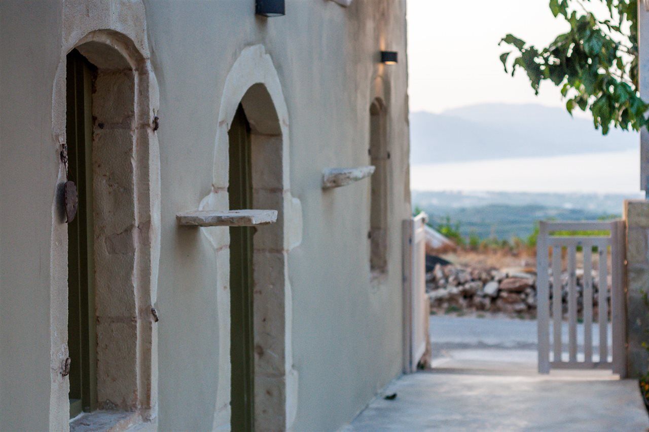 Traditional Stonebuilt Villa Leonanto, Only 5 Km From A Sandy Beach Kástellos Exteriér fotografie